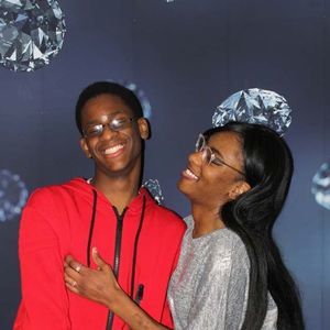 Meet your Posher, Regina